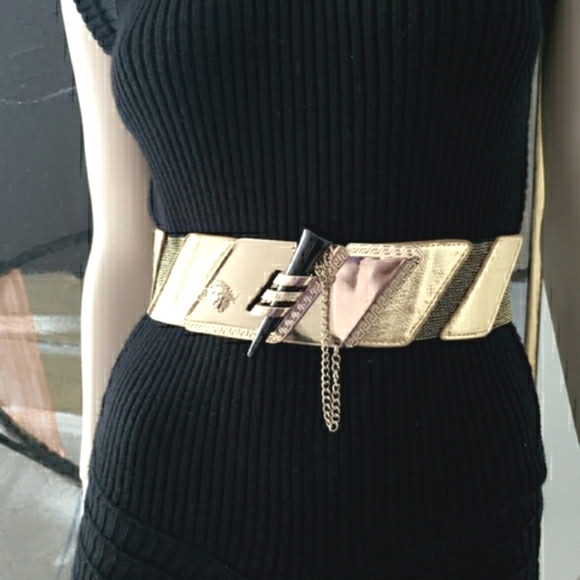 Accessories - Elasticized Cinch Belt with Latch and Chain
